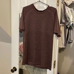 Lululemon Metal Vent Tee - Maroon